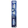 Oral-B Pro-Expert Clinical Derinlemesine Temizlik Diş Fırçası Orta