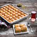 Tereyağlı Fıstıklı Baklava Tepsi 2 Kg