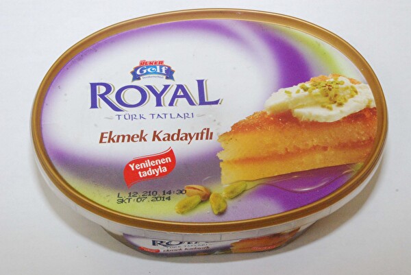 Ülker Royal Dondurma Türk Tatlıları Ekmek Kadayıflı 900ml. Ülker Royal Dondurma Türk Tatlıları Ekmek Kadayıflı 900ml.
