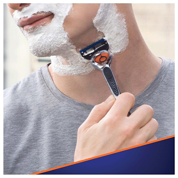Gillette Fusion ProGlide FlexBall Tıraş Makinesi Yedekli Gillette Fusion ProGlide FlexBall Tıraş Makinesi Yedekli