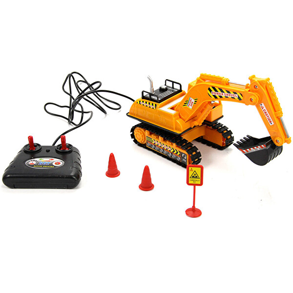 Kablo Kumandalı Excavator (Kazıcı) Kablo Kumandalı Excavator (Kazıcı)