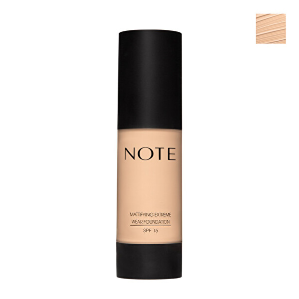 Note Mattifying Fondöten 02