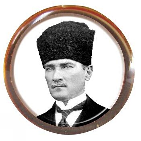 KALPAKLI ATATÜRK ROZETİ VT612